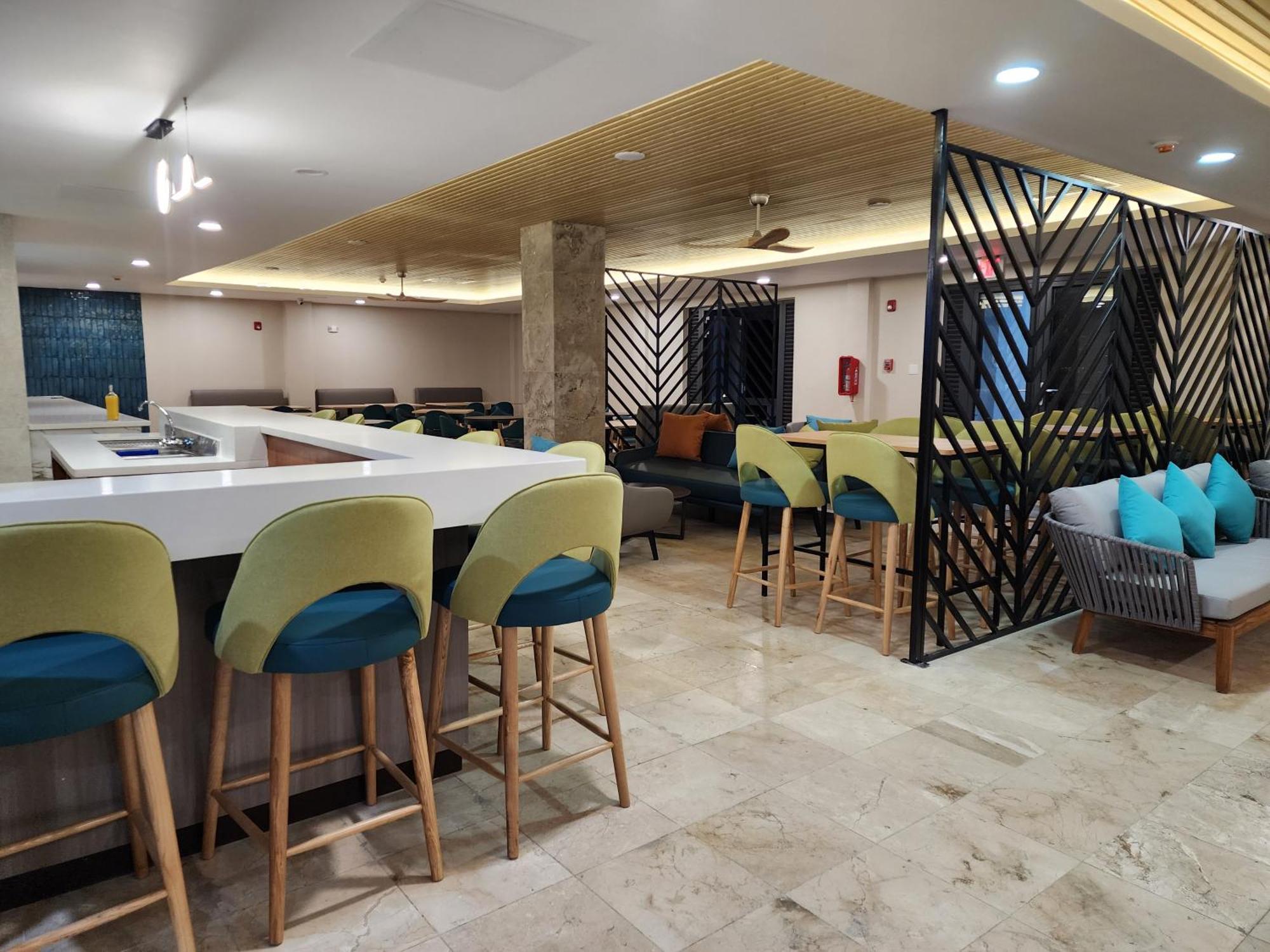 Hotel 39 Jamaica มอนเทโกเบย์ ภายนอก รูปภาพ